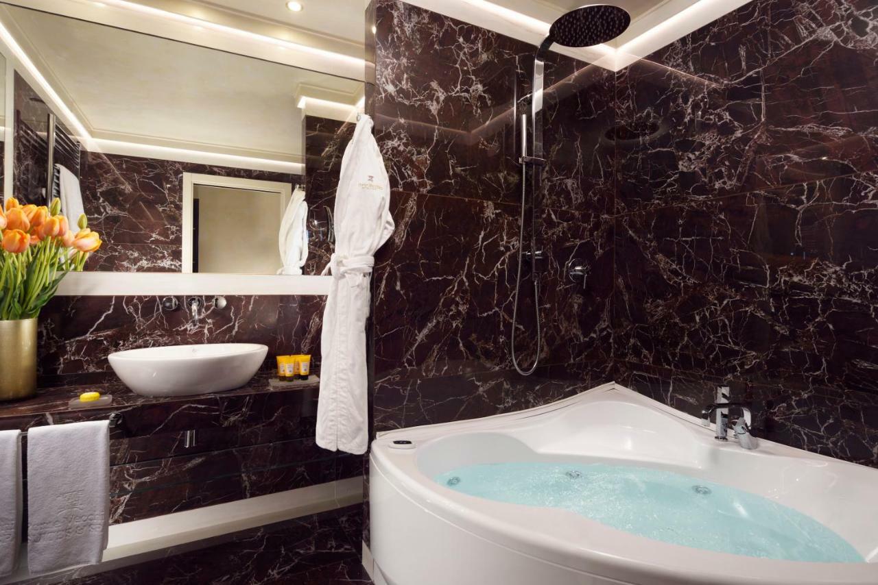 Superior Junior Suite
