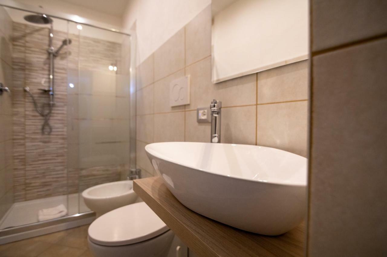 Family Room Private Bathroom