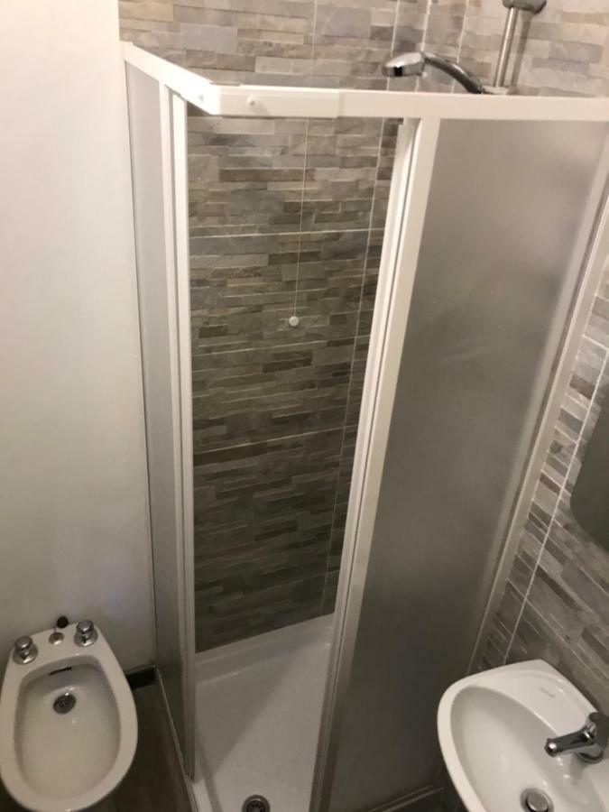 Twin Room Private Bathroom