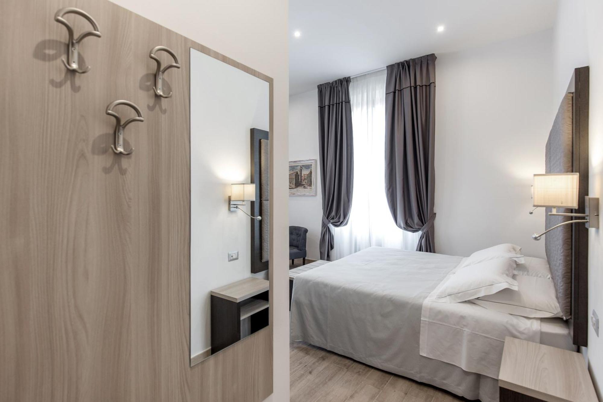 Deluxe Double Room Balcony,822793043:JPEG