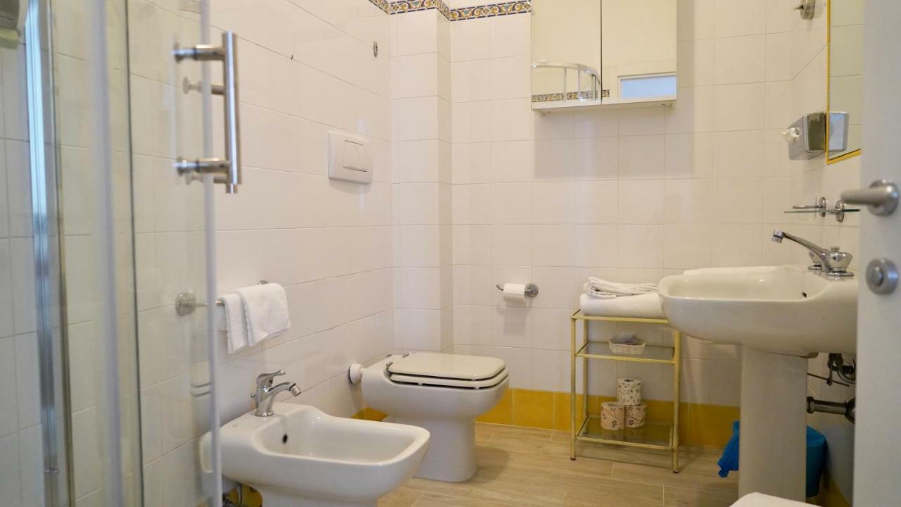Triple Room,847394393:JPEG