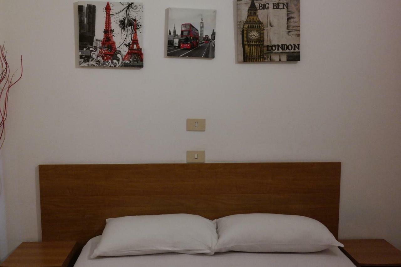 Double Room,856041671:JPEG