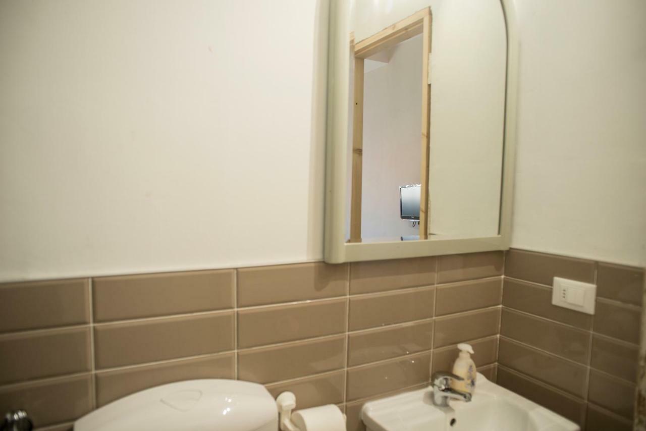 Double Room Private Bathroom,868080653:JPEG