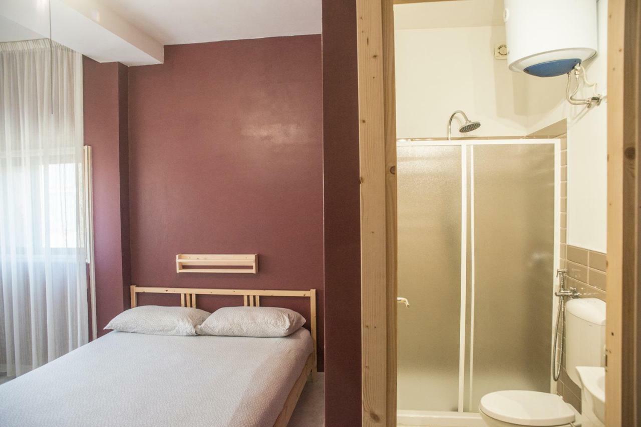 Double Room Private Bathroom