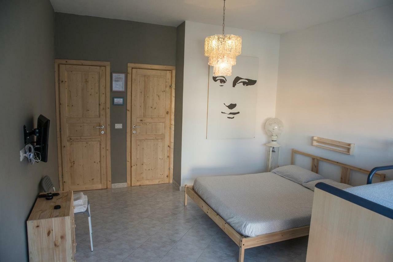 Double Room Private Bathroom