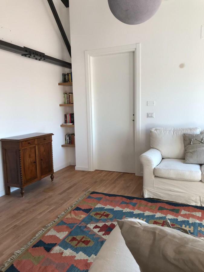 Double Room,886883701:JPEG