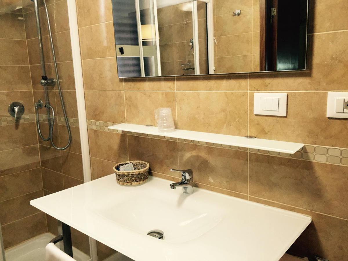 Superior Double or Twin Room,141376428:JPEG
