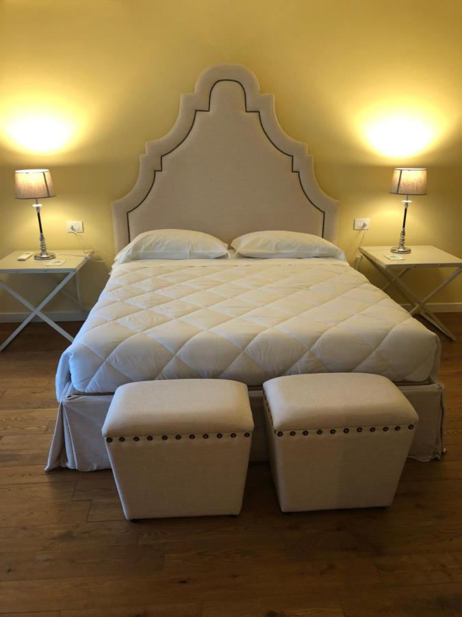 Deluxe Suite,977977978:JPEG