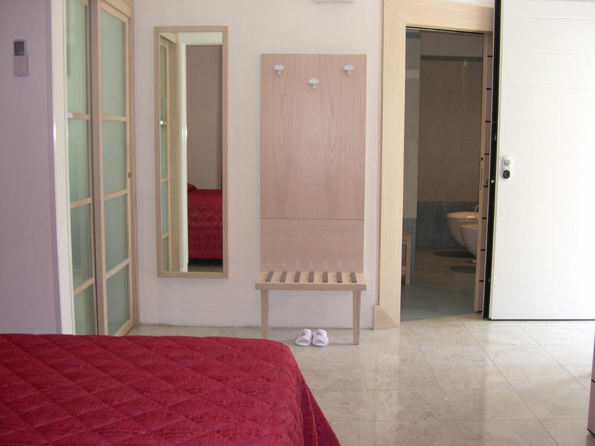 Superior Deluxe Double or Twin Room,997816008:JPEG