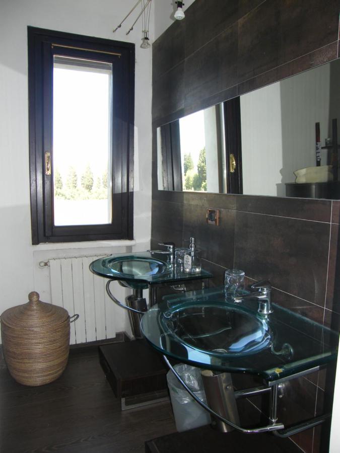 Family Room Private Bathroom