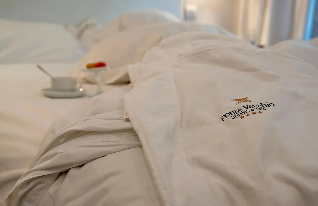 Ponte Vecchio Suites & Spa-1