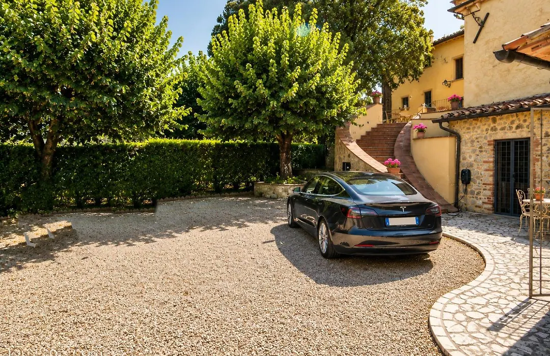Relais Villa Sensano-1