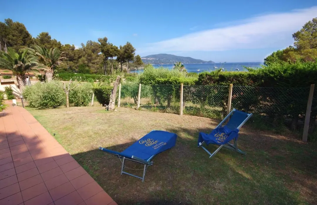 Casa Del Golfo-1