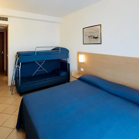 Hotel Bolgheri Marina Resort-3