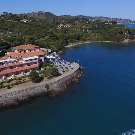 Hotel Villa Domizia-3