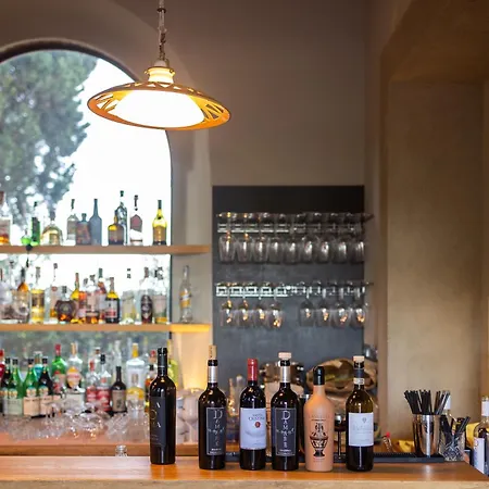 Relais Villa Olmo - Place Of Charme-3
