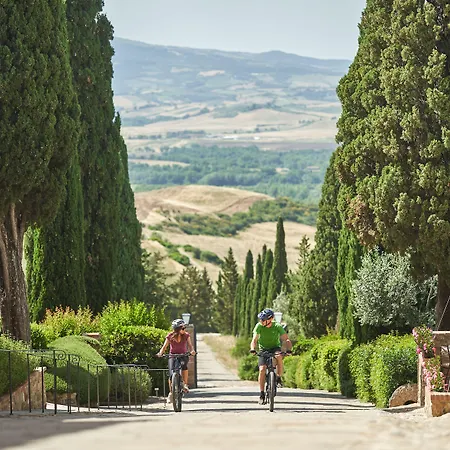 Castello Banfi - Il Borgo-3