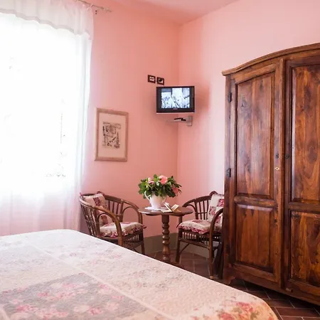 Albergo da Annita - room only-3