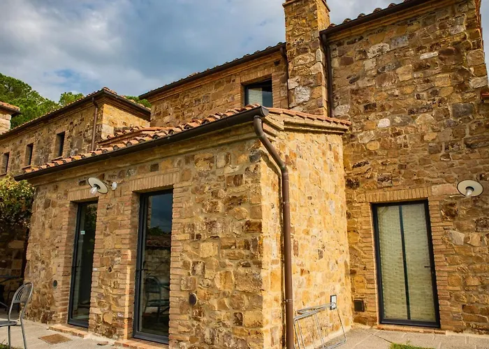 Aparthotel Le 7 Camicie Castelnuovo dellʼAbate