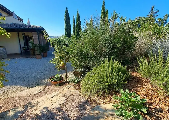 Bed and Breakfast Casale Terre Rosse Garden Saturnia