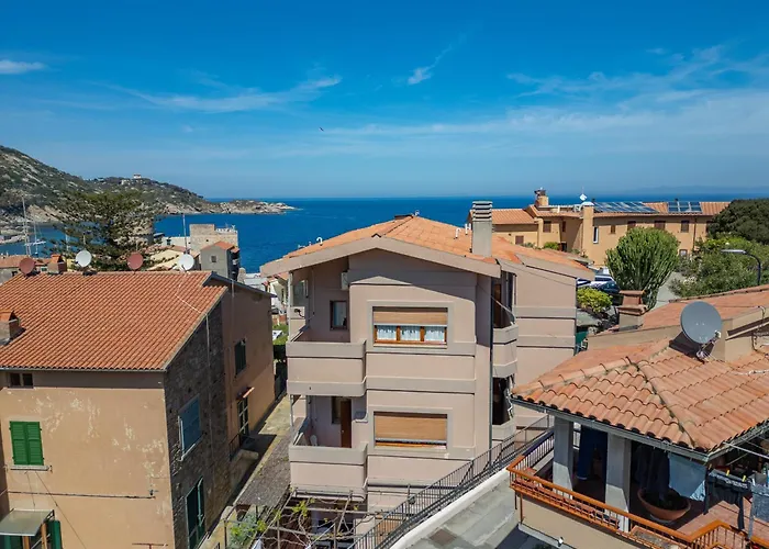 Hotel Da Ruggero - 100m dal Porto Giglio Porto