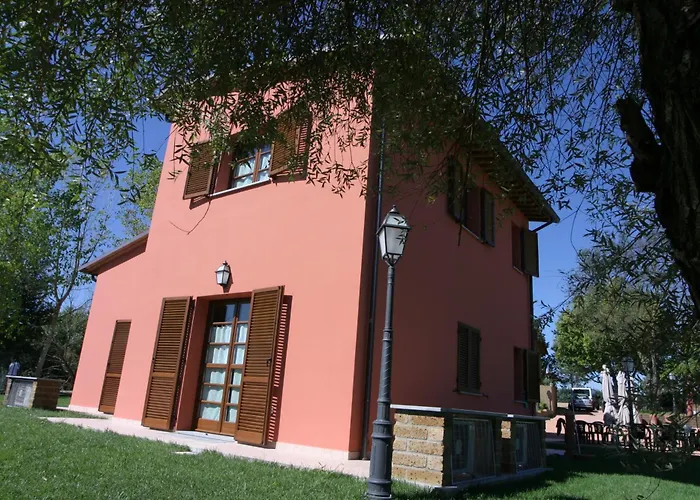 La Bettola Tavern Rooms Restaurant Montopoli in Val dʼArno