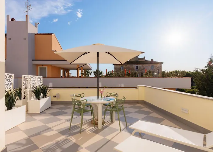 Hotel Nina
