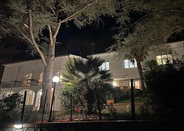Villa Tara Quercianella