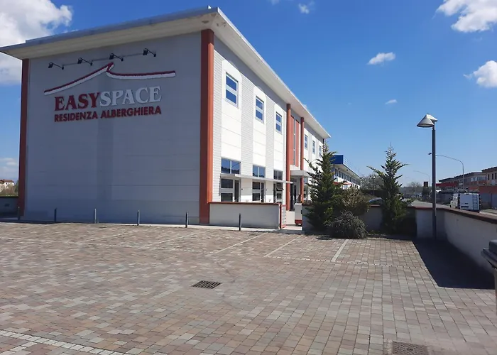 Easy Space
