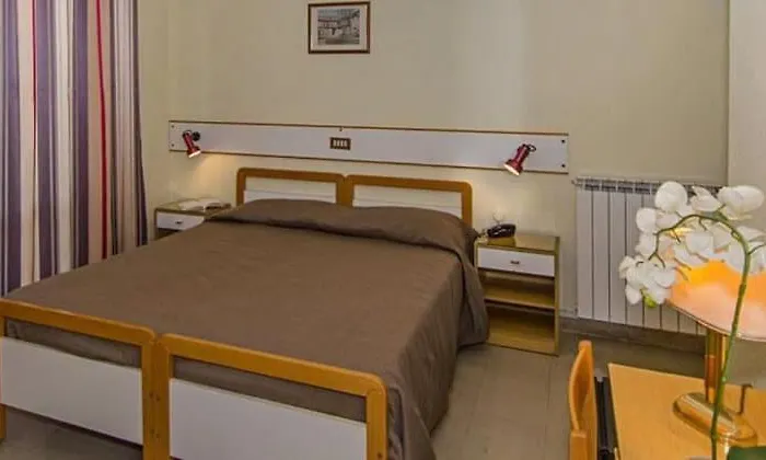 Hotel Laurin Lido di Camaiore