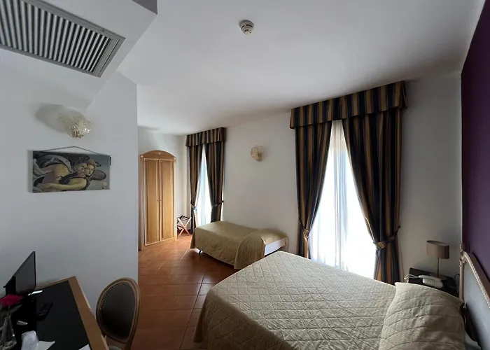 Hotel Bologna