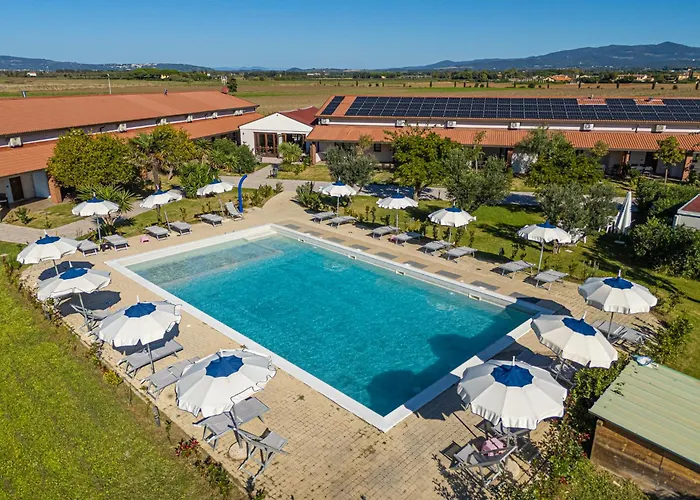 Delfino Tuscany Resort