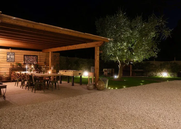 Casal Di Peppe B&B