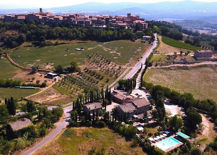 Aparthotel Il Colombaio Casole dʼElsa