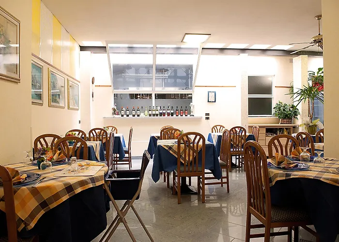 Hotel Dolly Viareggio