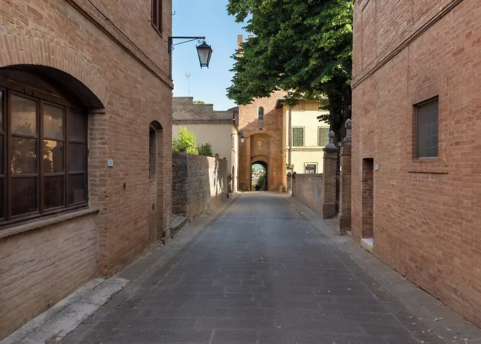 Hotel Ristorante Borgo Antico Monteroni dʼArbia