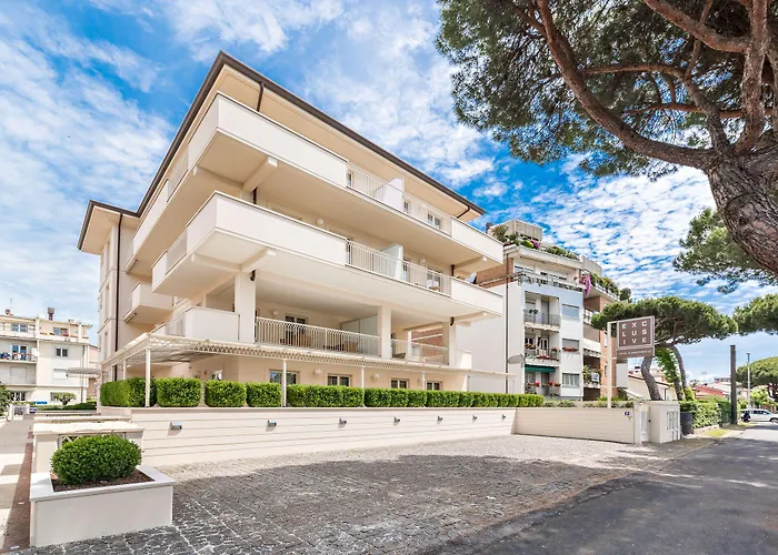 & Residence Exclusive