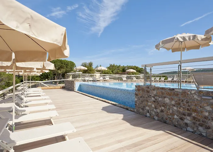 Hotel La Perla Del Golfo Procchio 