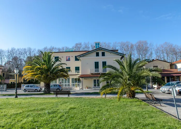 Hotel Butterfly Torre del Lago Puccini