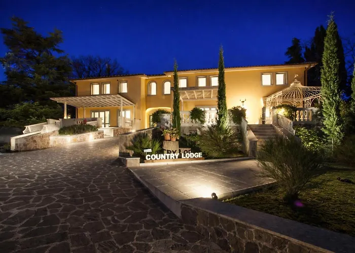 Country Lodge B&B
