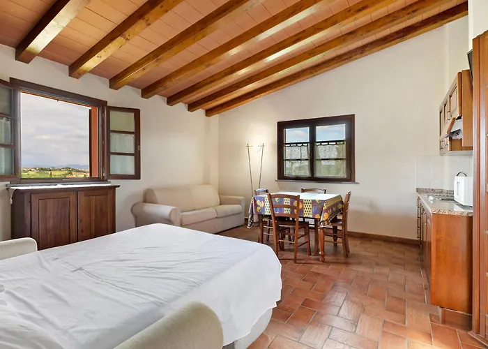 La Bettola Tavern Rooms Restaurant Montopoli in Val dʼArno