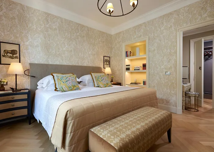 Rocco Forte Hotel Savoy Florencia