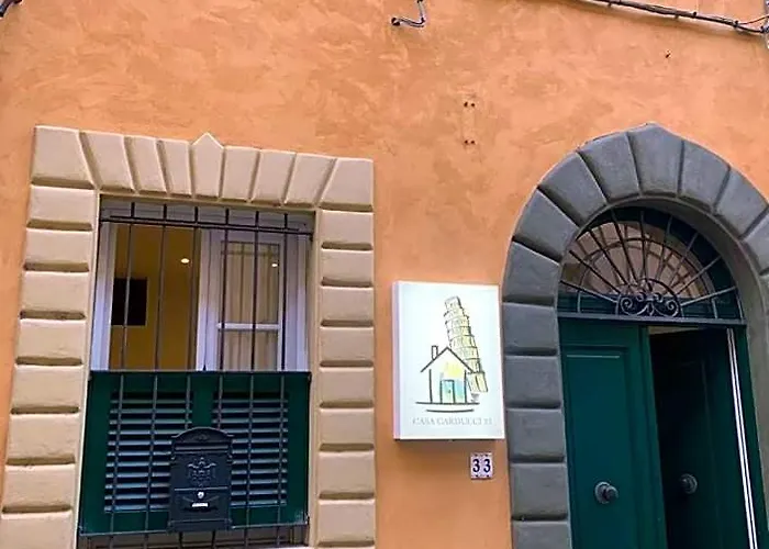 Casa Carducci 33