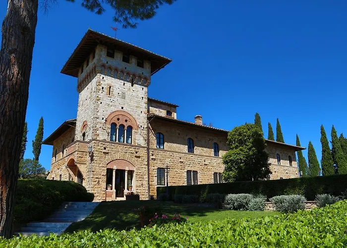 Luxury Hotels in San Gimignano near Fattoria Voltrona