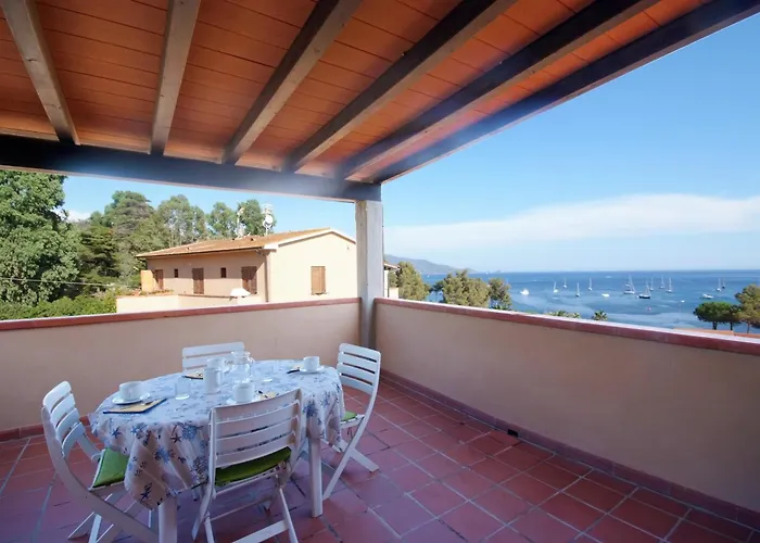 Casa Del Golfo Aparthotel Lacona